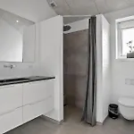 3 Bedroom Gorgeous In 奥特鲁普